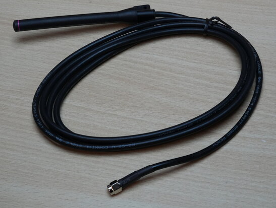 TE-Connectivity-ANT-2.4-ID-2000-RPS-Antenne