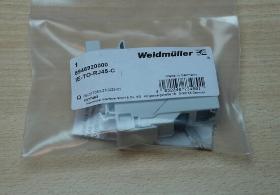 Weidmuller-8946920000-Mounting-rail-outlet-RJ45-coupling-ip20