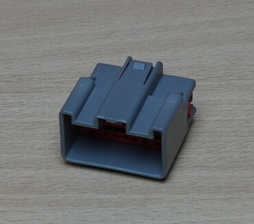 Yazaki 7283-6447-40 Automotive Connector Kaizen 14P mannelijk