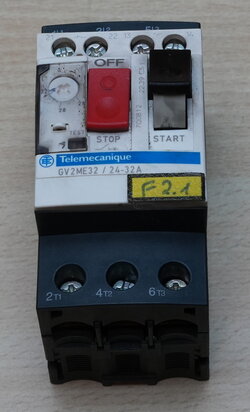 Telemecanique Schneider GV2ME32 motor protection switch 3P, 24 - 32A