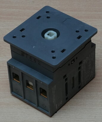 Abb-1SCA105431R1001-Switchline-lastscheider-IP20-3P-80A-OT80FT3