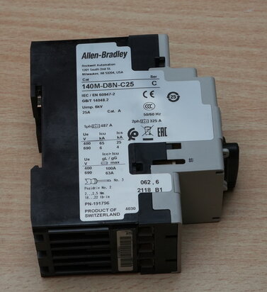 Allen Bradley 140M-D8N-C25 motorbeveiligingsschakelaar 25A