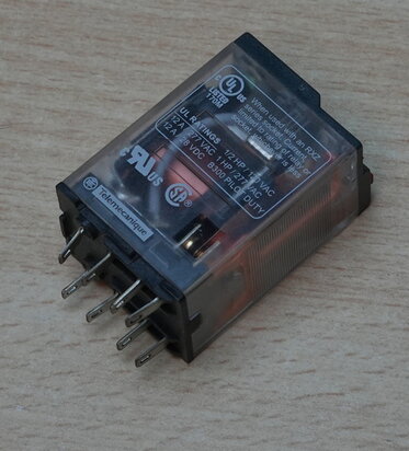 Schneider Electric RXM2AB2B7 zelio schakelrelais 2NO/2NC, 24V AC, 12A, Met LED