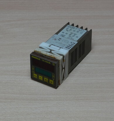Eberle-TR-3400N-temperatuur-regelaar-EQD-11