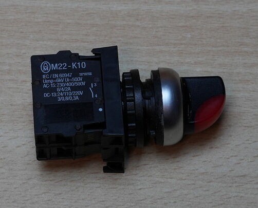 Moeller M22-K10 verlicht keuzeschakelaar rood met M22-LED230 element