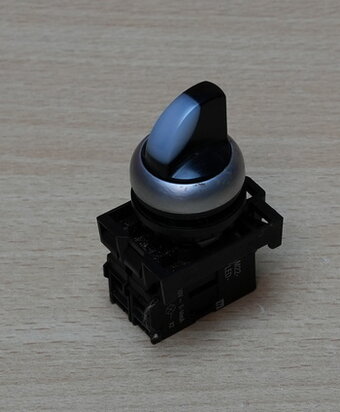 Moeller-M22-K10-verlicht-keuzeschakelaar-wit-M22-LED