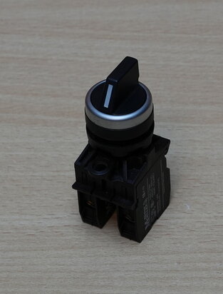 Moeller schakelaar 2x EK10 contact element