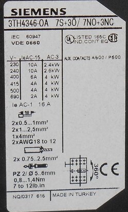 Siemens magneetschakelaar hulprelais 230VAC 7NO+3NC 3TH43460AP0