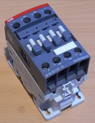 ABB AF16-22-00-13 magneetschakelaar 2NO 2NC 100-250V 50/60HZ-DC 4P 35A