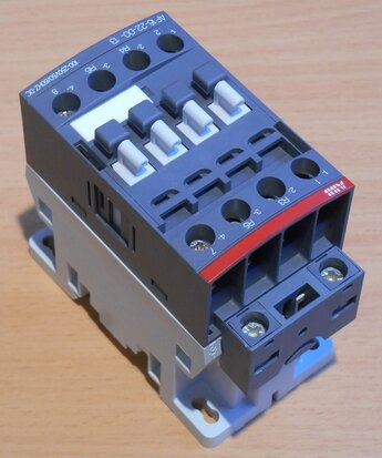 ABB AF16-22-00-13 contactor 2NO 2NC 100-250V 50/60HZ-DC 4P 35A