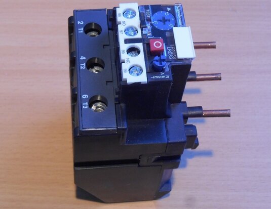 Schneider Electric overload relay LRD 3322 17-25A