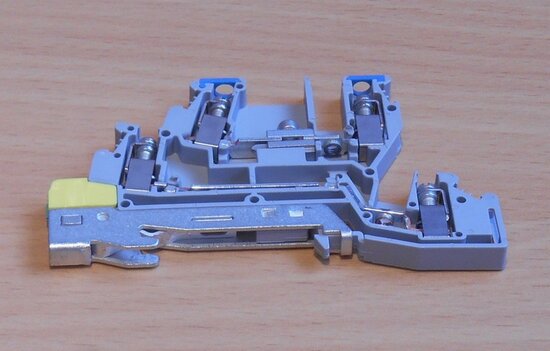 Phoenix Contact PIK 4-PE/L/NTB Verbindingsrijgklem railklem 0.2-4mm2 0.2-1.5mm2 2714158