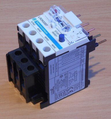 Telemecanique LR2K0307 Thermal protection relay 1,2-1,8A 023 043