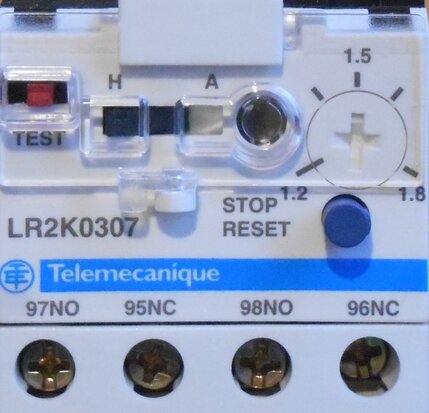 Telemecanique LR2K0307 Thermal protection relay 1,2-1,8A 023 043