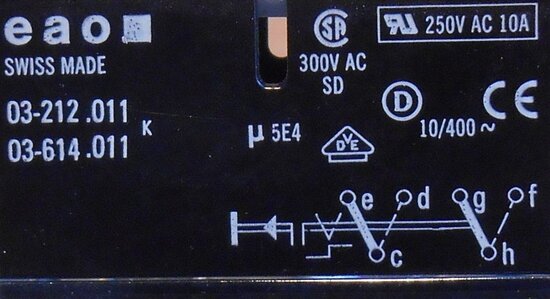 EAO 03-614011 Push buttons without plate keep 2 changeover