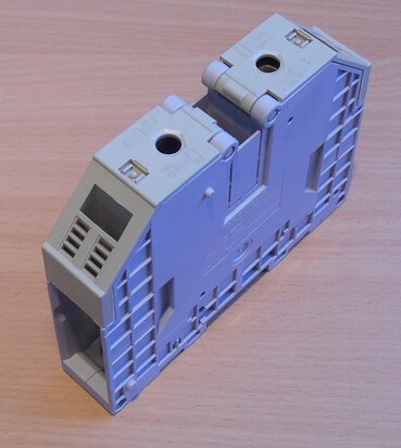 Weidmuller WDU 70/95 102 460 Connection cage clamp terminal 16-16mm2 16-120mm2 rail clip