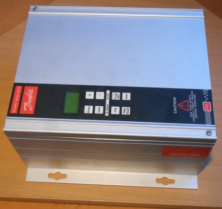 Danfoss 175H7238 VLT3002 380-415V 1,1 KW frequentieregelaar