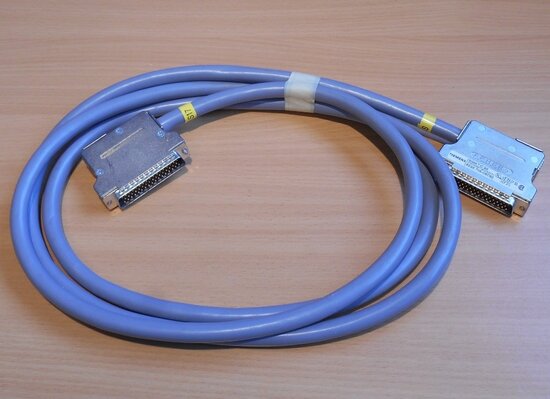 Siemens 6ES5 6ES5721-0BC50 simatic S5 cable 2.5M
