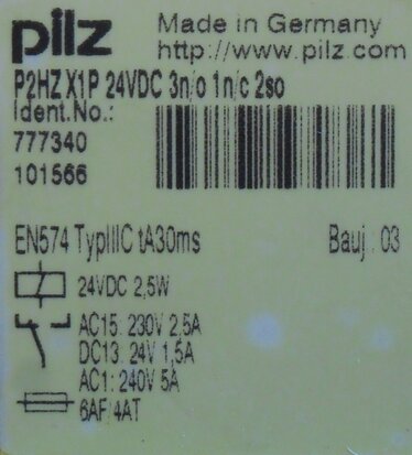 PILZ P2HZ X1P 24VDC 3n/o 1n/c 2so veiligheidsrelais relais tweehandenbewaking 777340