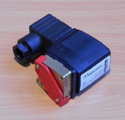 Burkert 6014 C 02,0 FF MS solenoïdeklep 24V DC