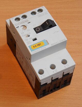 Siemens motor protection switch 3P 0,55-0.8A 1N + 1NC 3RV1011-0HA10