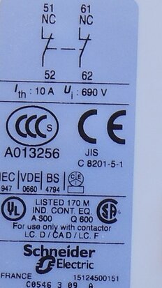 Schneider Electric Telemecanique LADN02 auxiliary contact block contact 2NC