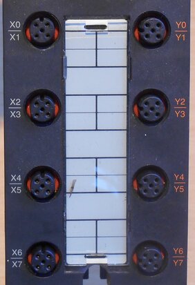 Mitsubishi AJ95FPBA42-16DTE PLC input output module 16DTE 24VDC