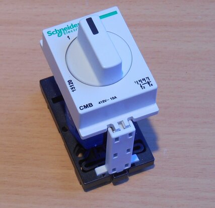 Schneider Electric 15120 3 position switch CMB 2P 10A