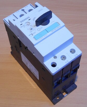 Siemens 3RV1031-4DA10 Motor protection switch 3P 18 - 25A