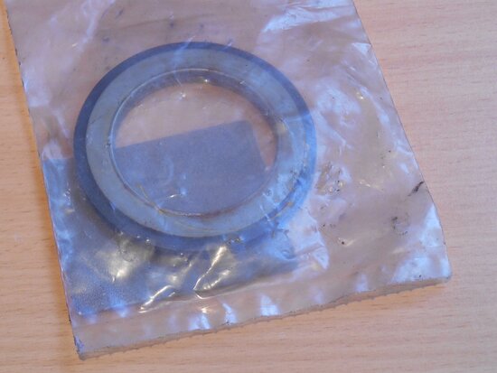 Hyster 153716 oil seal 153.716 