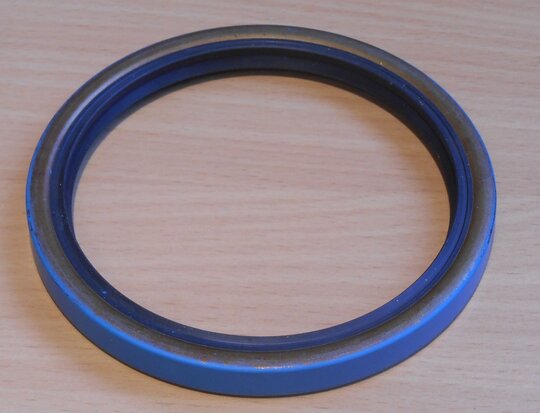 Hyster 0098471 oil seal 98471