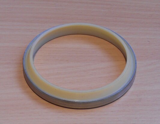 Komatsu 3EB-T1-16920 3EBT116920 stripper ring