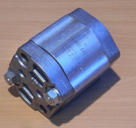 Bosch 1517 222 670 Pump 2 cc. 530.2005