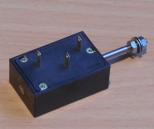 Sakae 15FLP10A 5K potentiometer