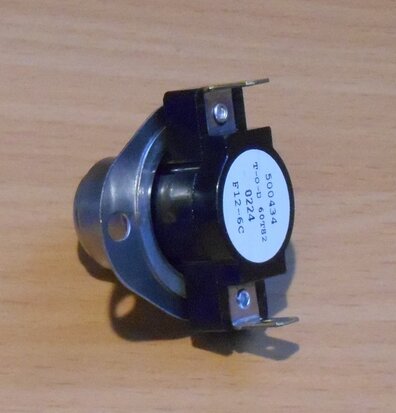 Ferroli 3210007 frost thermostat 6GR Agpo 8114010