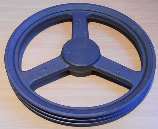 V belt drive pulley 2 S 250 undrilled spoke