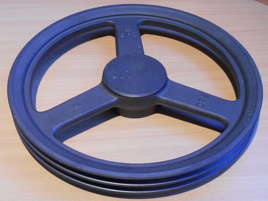 V belt drive pulley 5 A 250 undrilled spoke