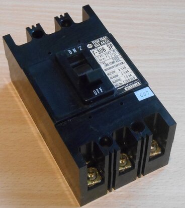 Hitachi F-30B 3P Circuit Breaker 30A 600V 