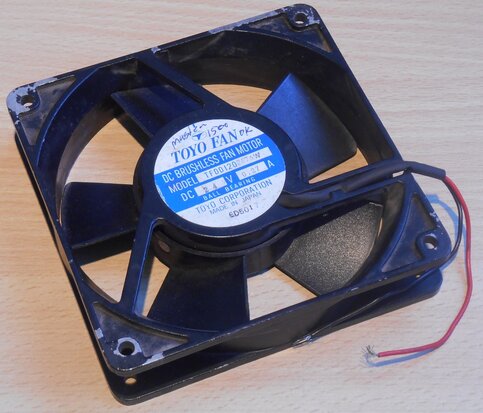 Toyo fan TFDDI20 ventilator 24V DC 0.27A