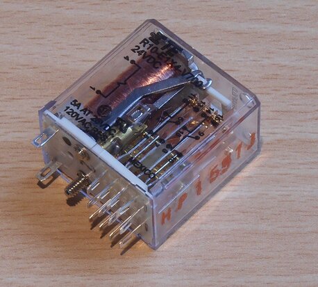 TE Connectivity R10-E1X4-V700 relay 4PDT 24V DC