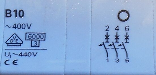 Siemens 5Sx23 circuit breaker B10 400V 3P 