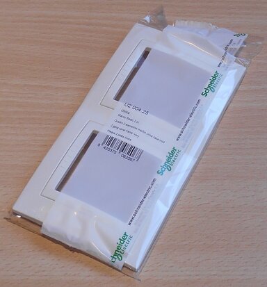 Schneider electric U2.004.25 2 gang cover frame ivory (10 stuks)