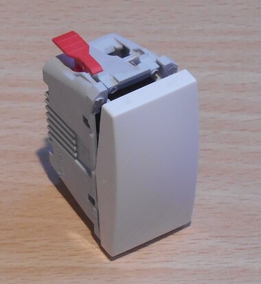 Eunea Unica U3.106.25 push button 10A 1P color ivory (10 pieces)