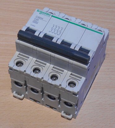 Schneider electric C60H C63 circuit breaker 4P 63A 24954