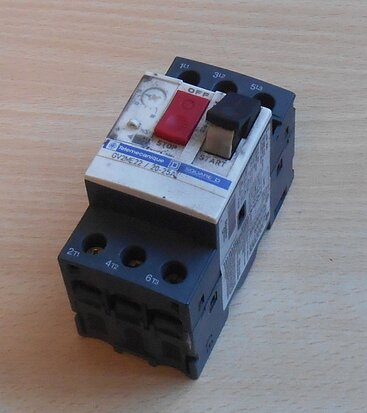 Telemecanique GV2ME22 Motor protection switch range 20-25A