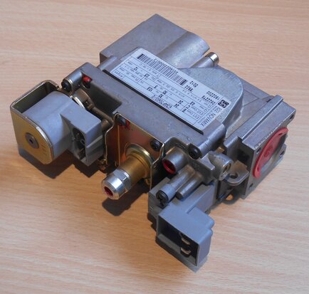 822 NOVAMIX 63AP7060/2 Gas control block