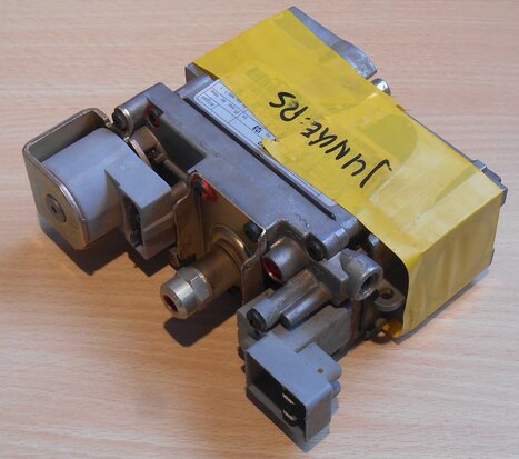 822 NOVAMIX 63AP7060/2 Gas control block (used)