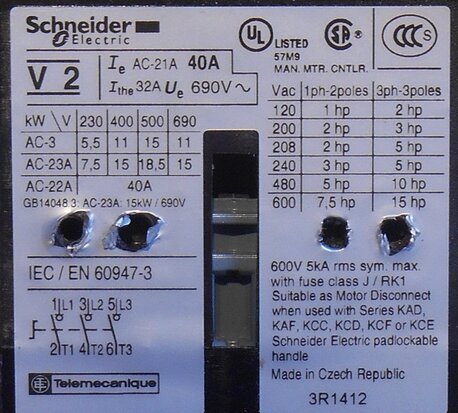 Schneider Electric V2 safety disconnector 40A