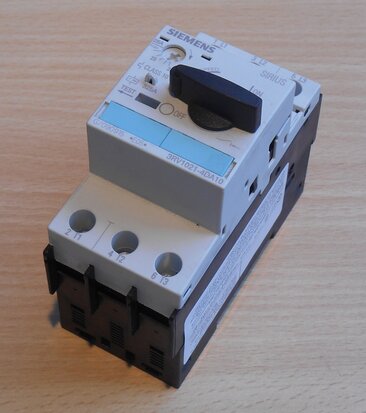 Siemens 3RV1021-4DA10 Motor protection switch 20 - 25 A 3P
