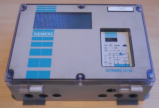 Siemens 7ML5004-2AA10-3B SITRANS LU 02 Monitor Display (used)